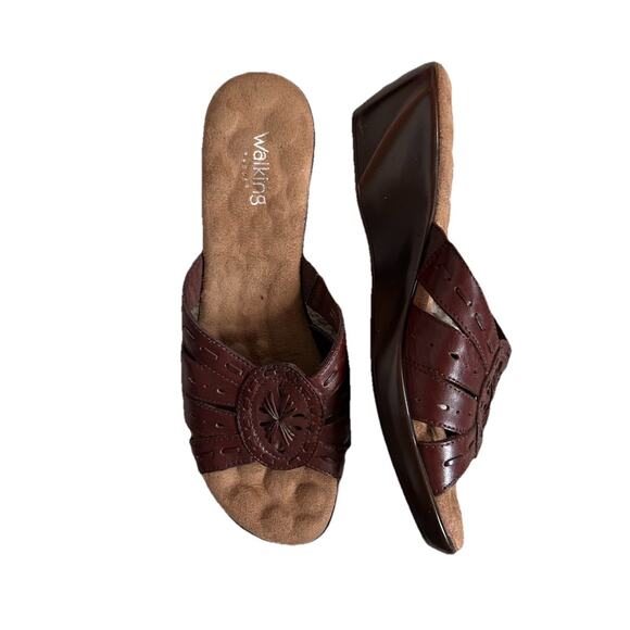 Walking Cradles Comfortable Sandals Brown Wooden Heel | 8.5 - Picture 3 of 4